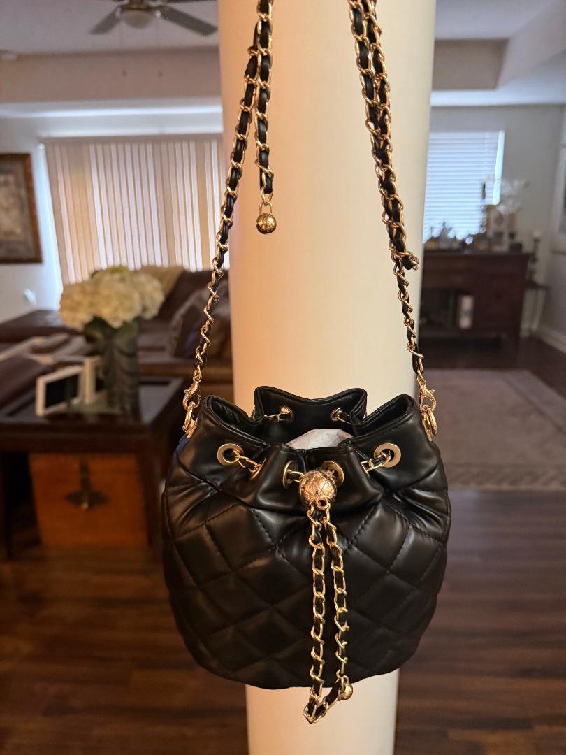 Trending Beaded Bags and Resort Collection - Black CC Quilted Crossbody with Chain Chain