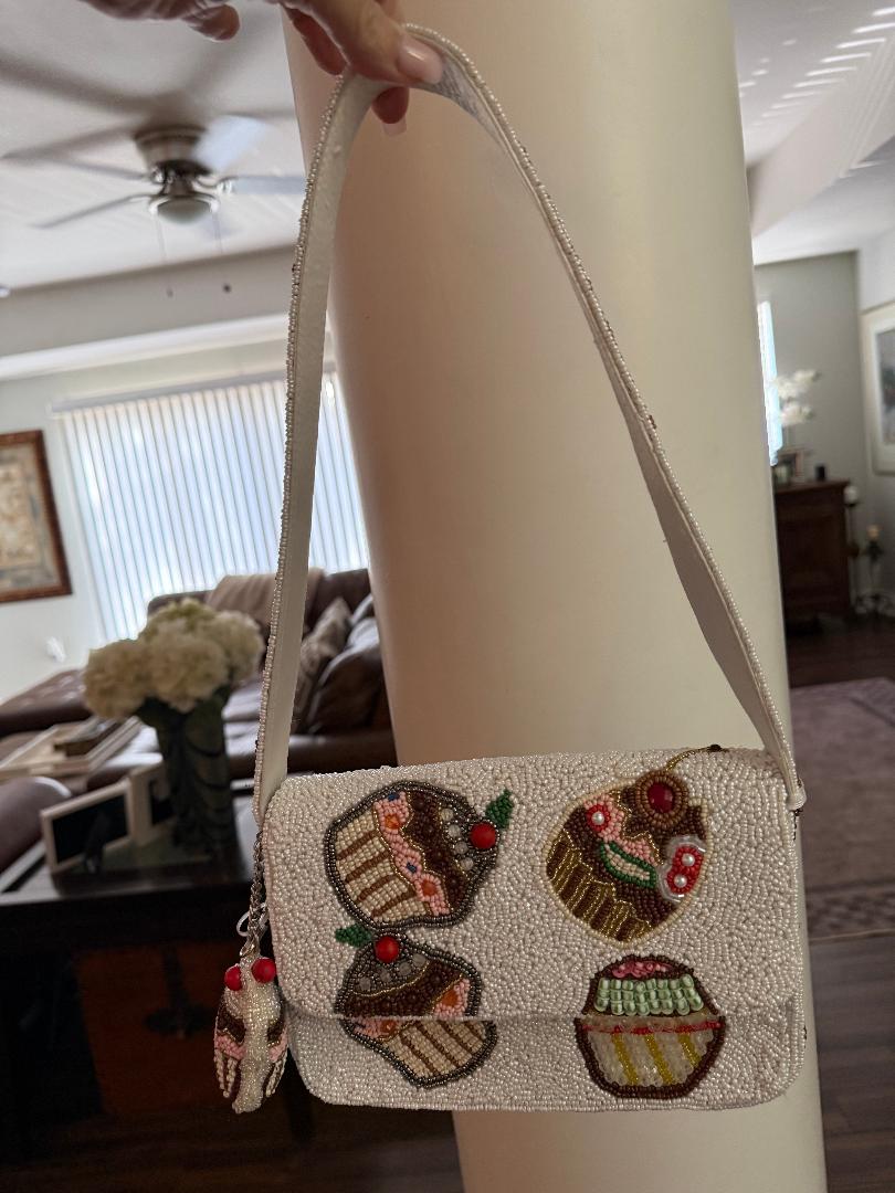 Trending Beaded Bags and Resort Collection - Cupcake with Matching Cupcake Bag Charm