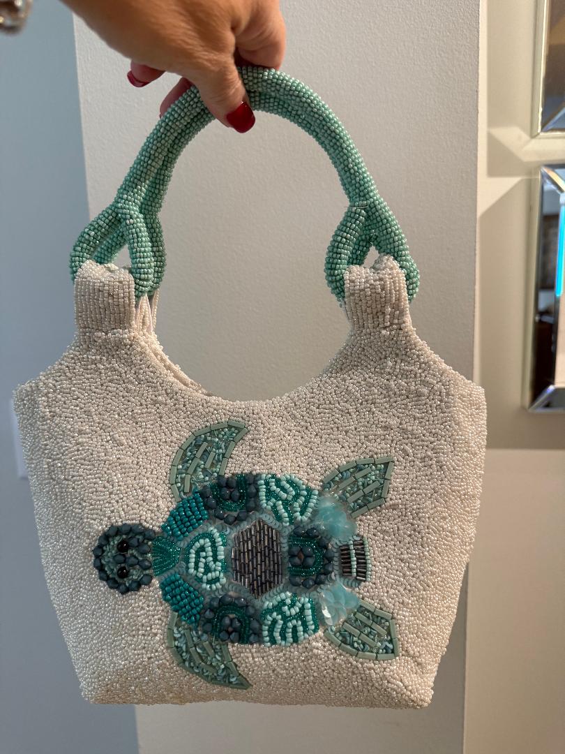Trending Beaded Bags and Resort Collection - Turquoise Sea Turtle