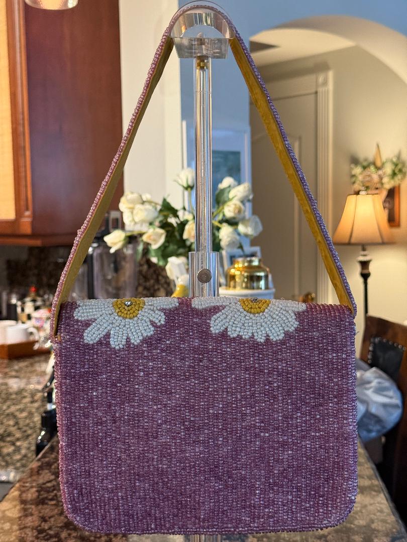 Trending Beaded Bags and Resort Collection - Pink & White Striped White Daisy Beaded Shoulder Bag
